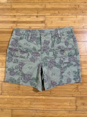 Style & Co. Olive Green Cottagecore Floral Cargo Shorts with Purple Roses